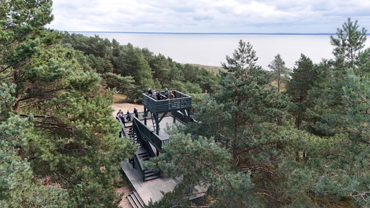 Wieża Ornitologiczna na Górze Pirata – Krynica Morska